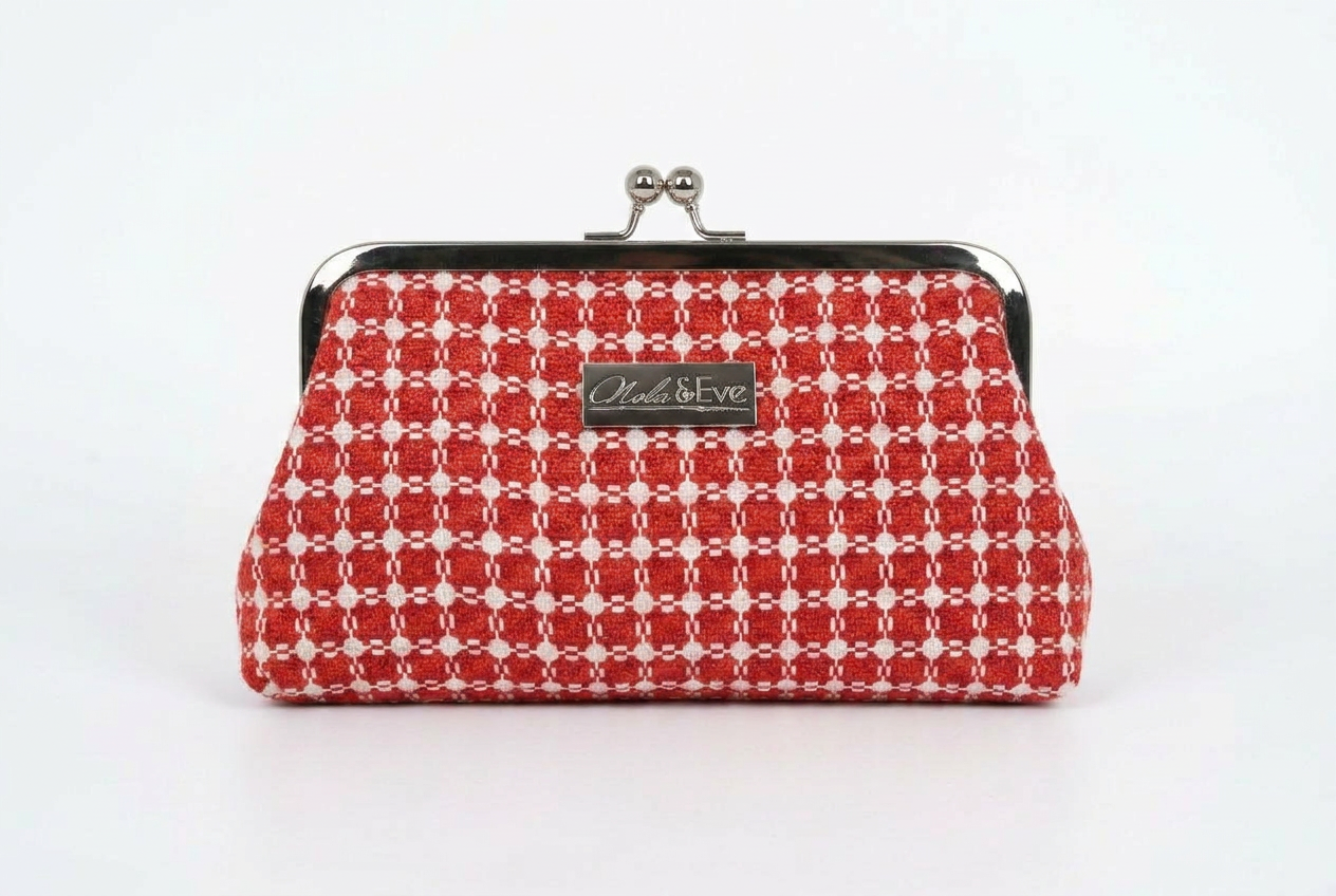 Ruby Tweed Heirloom
